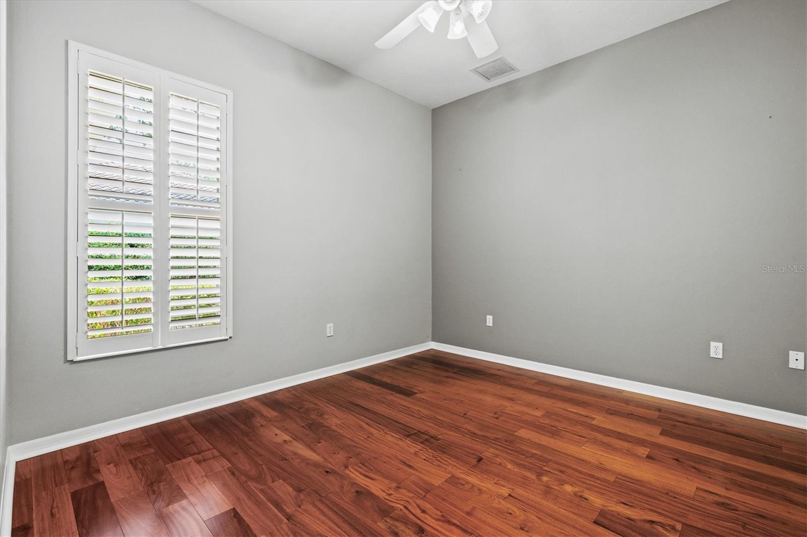 Image 44 of 96 For 8930 Bloomfield Blvd