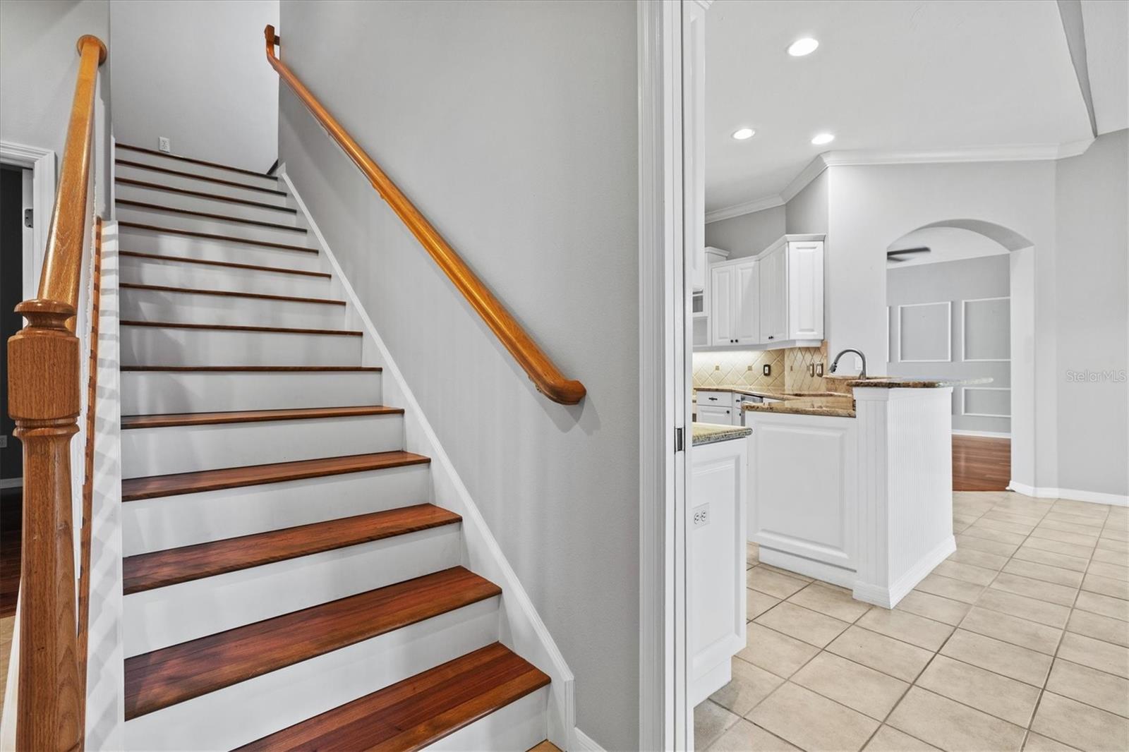 Image 47 of 96 For 8930 Bloomfield Blvd