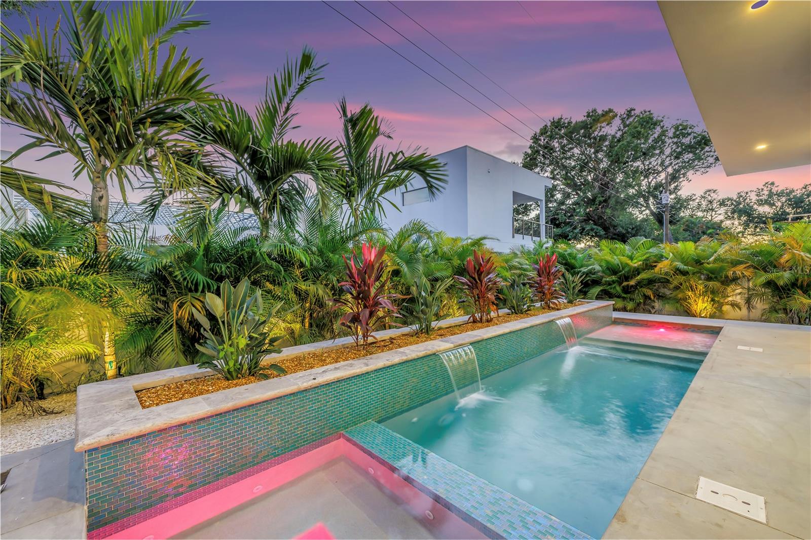 Image 76 of 81 For 2314 Floyd Street