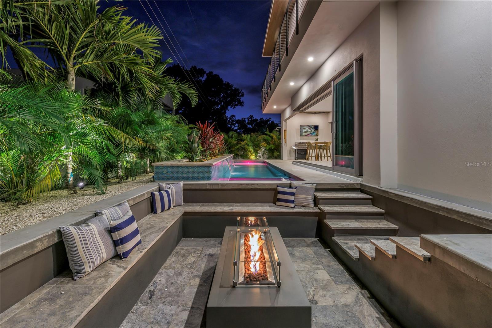 Image 80 of 81 For 2314 Floyd Street