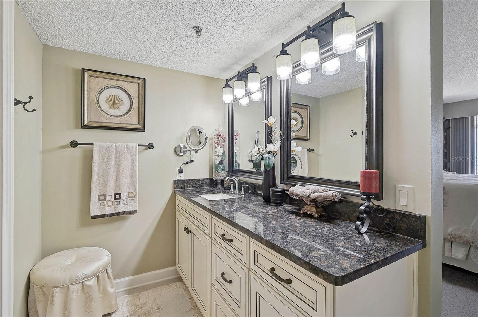 Image 25 of 62 For 6372 Palma Del Mar Boulevard S 503