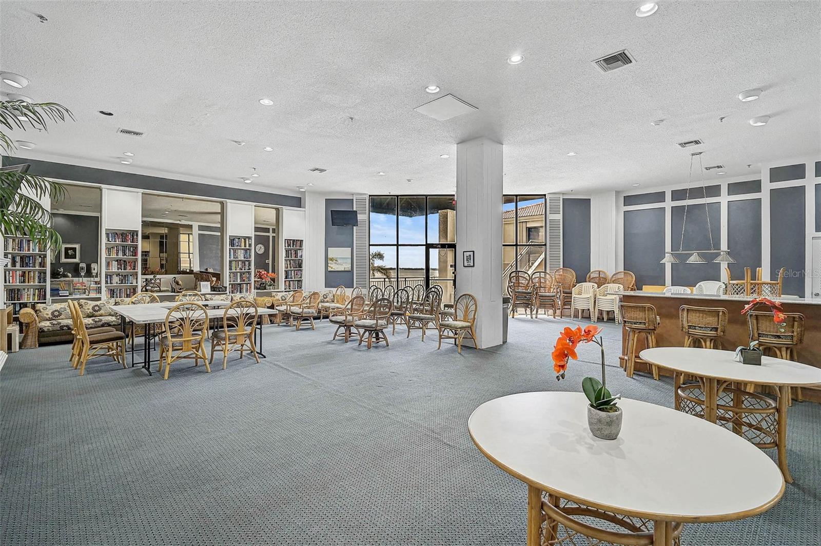 Image 33 of 62 For 6372 Palma Del Mar Boulevard S 503