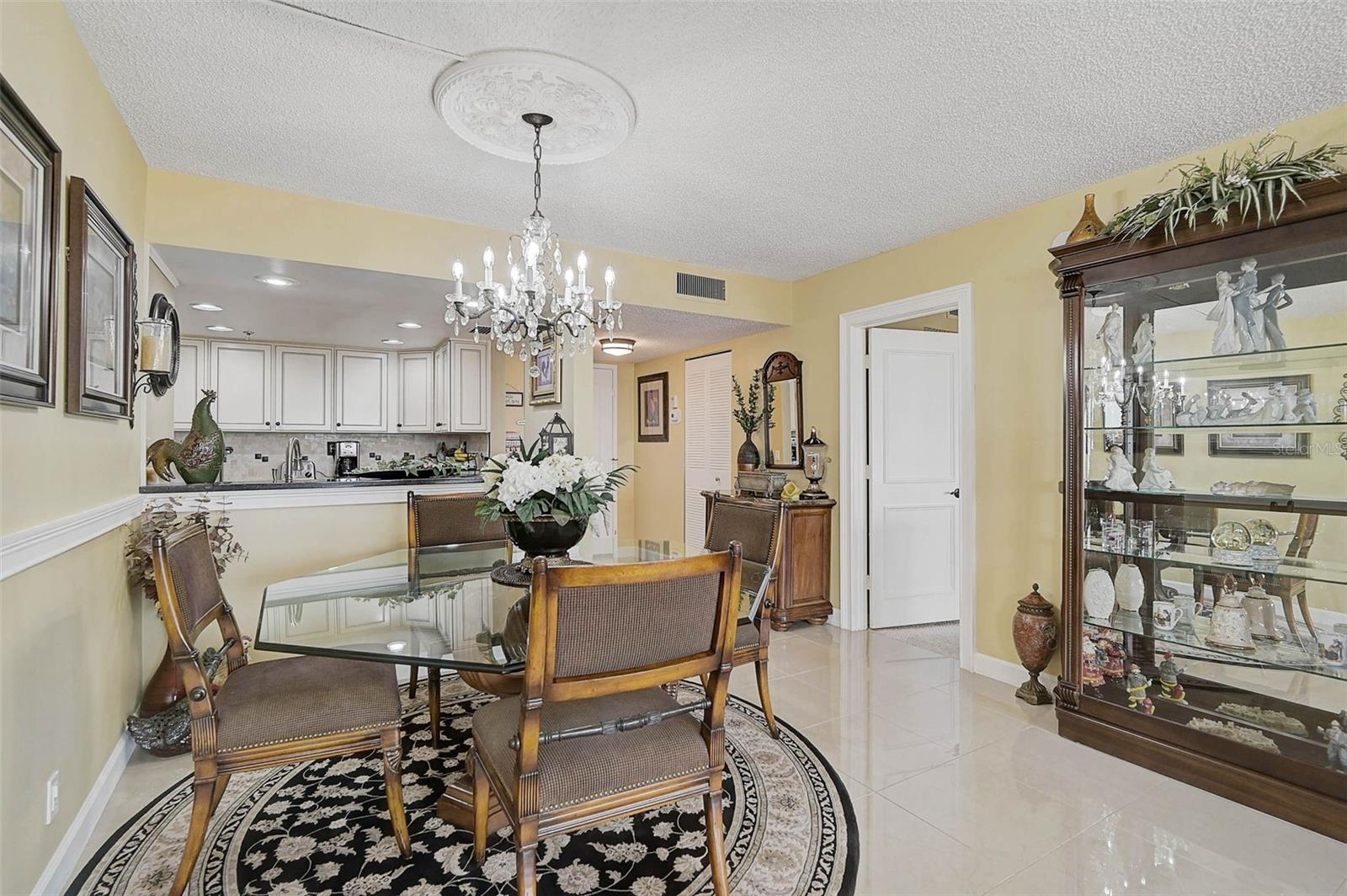 Image 4 of 62 For 6372 Palma Del Mar Boulevard S 503