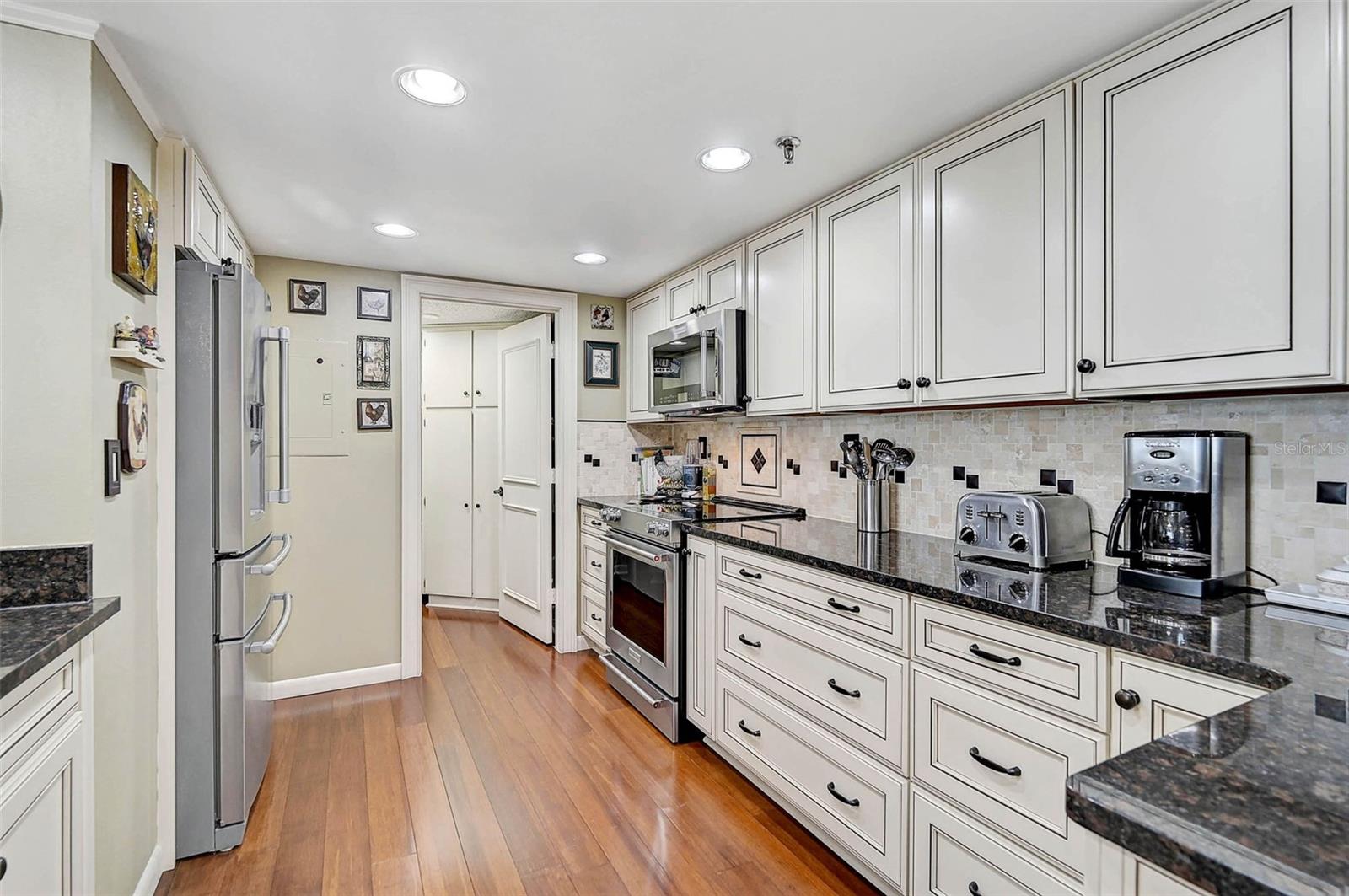 Image 7 of 62 For 6372 Palma Del Mar Boulevard S 503