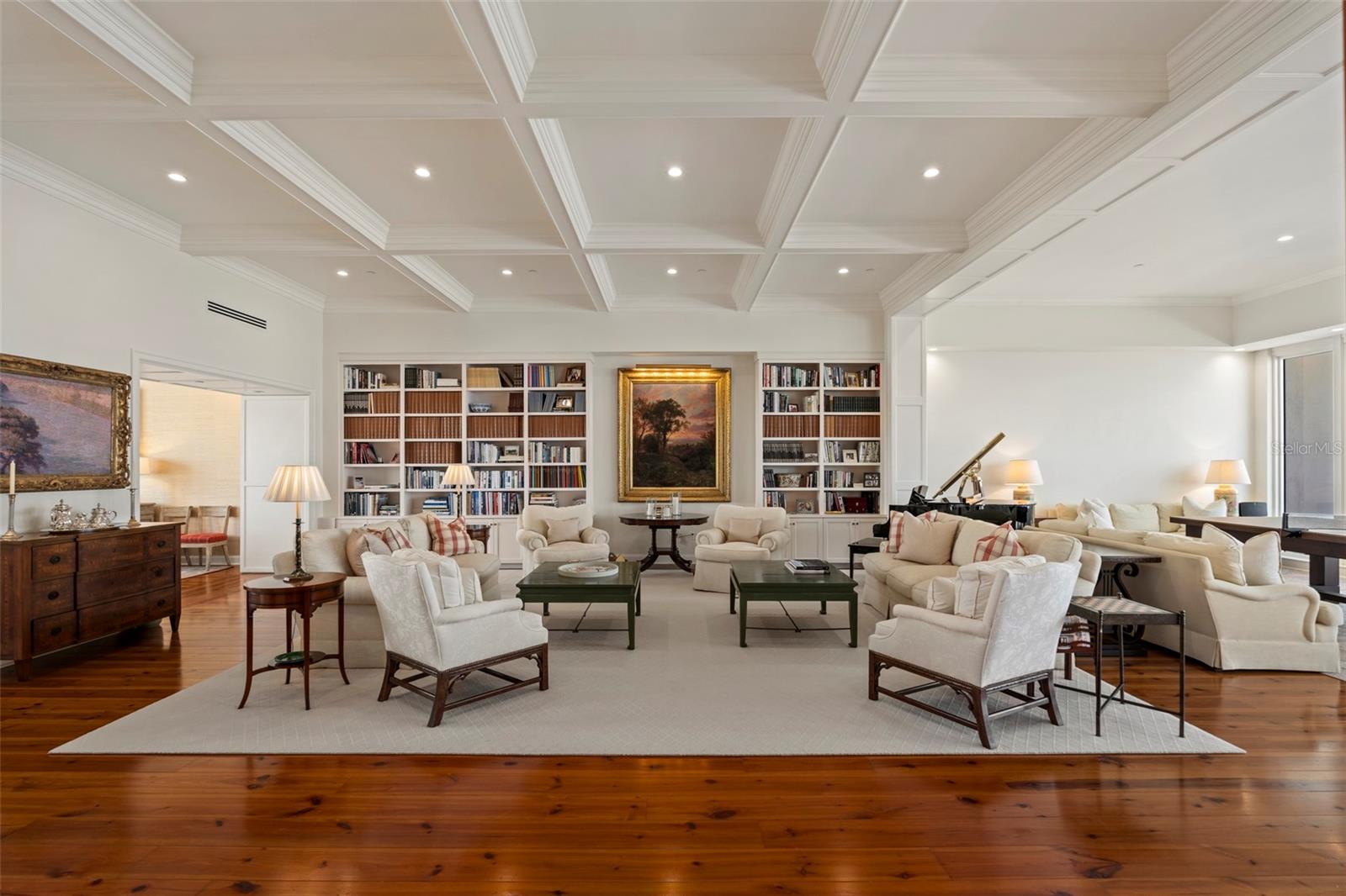 Image 13 of 66 For 435 L Ambiance Drive Ph-j