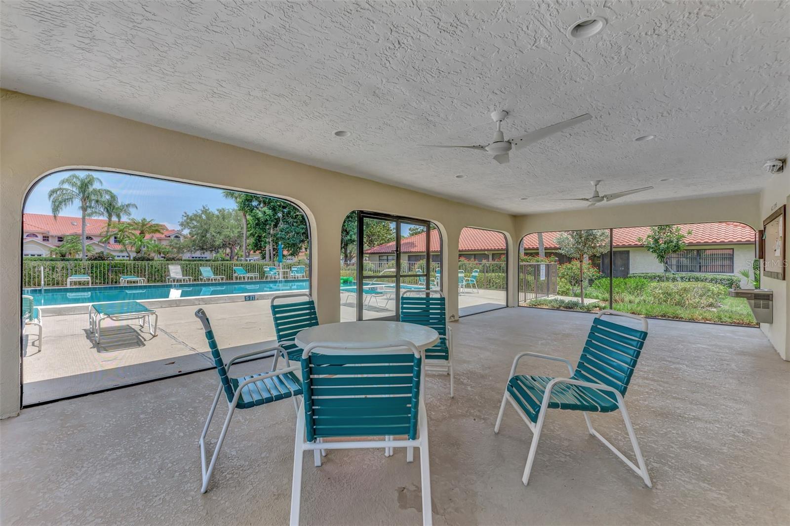 Image 51 of 52 For 5651 Golf Pointe Drive 5651