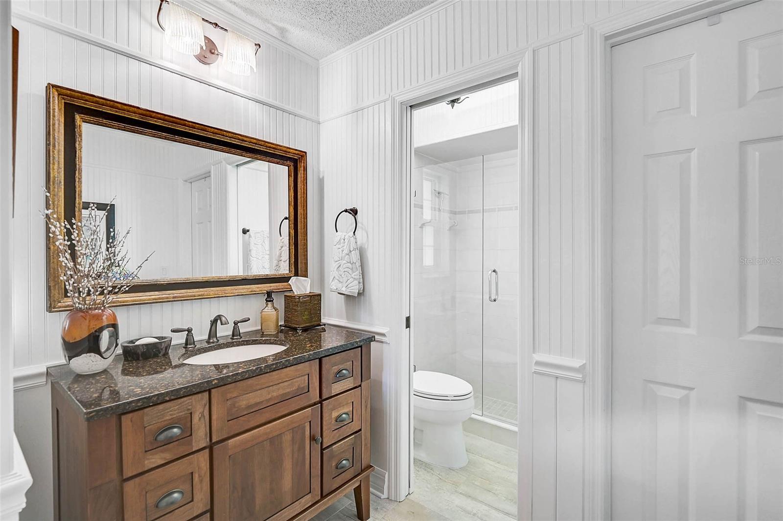 Image 13 of 76 For 16918 Waterline Road