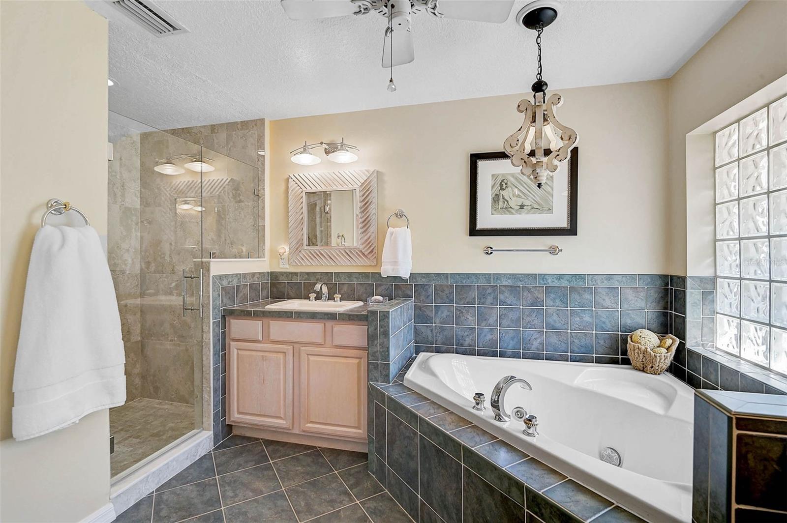 Image 31 of 76 For 16918 Waterline Road