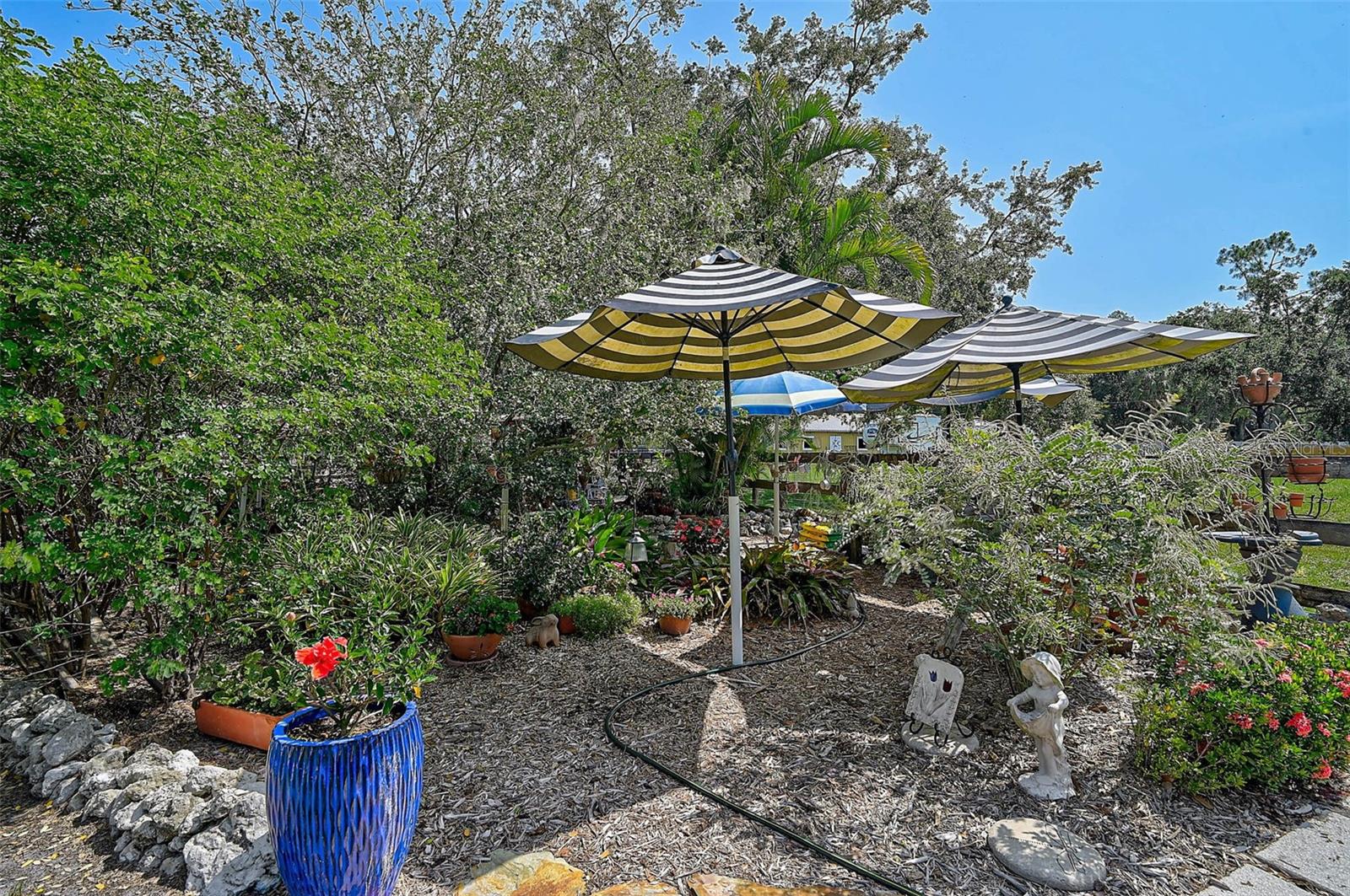 Image 49 of 76 For 16918 Waterline Road