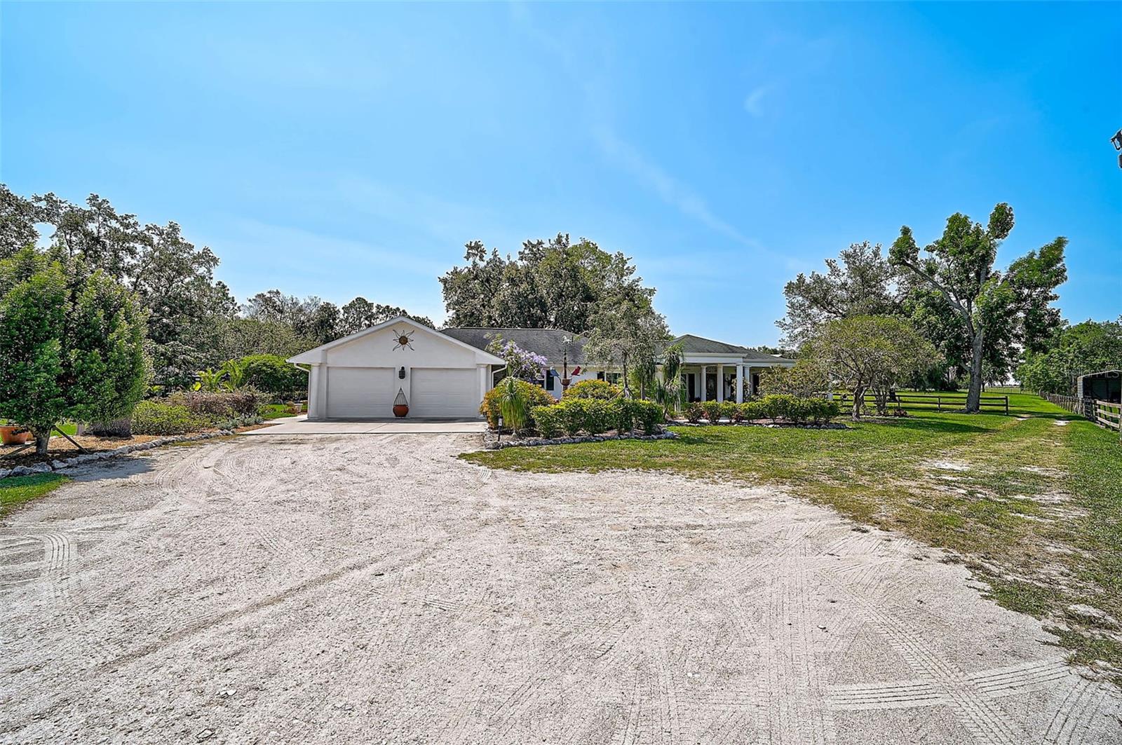 Image 75 of 76 For 16918 Waterline Road