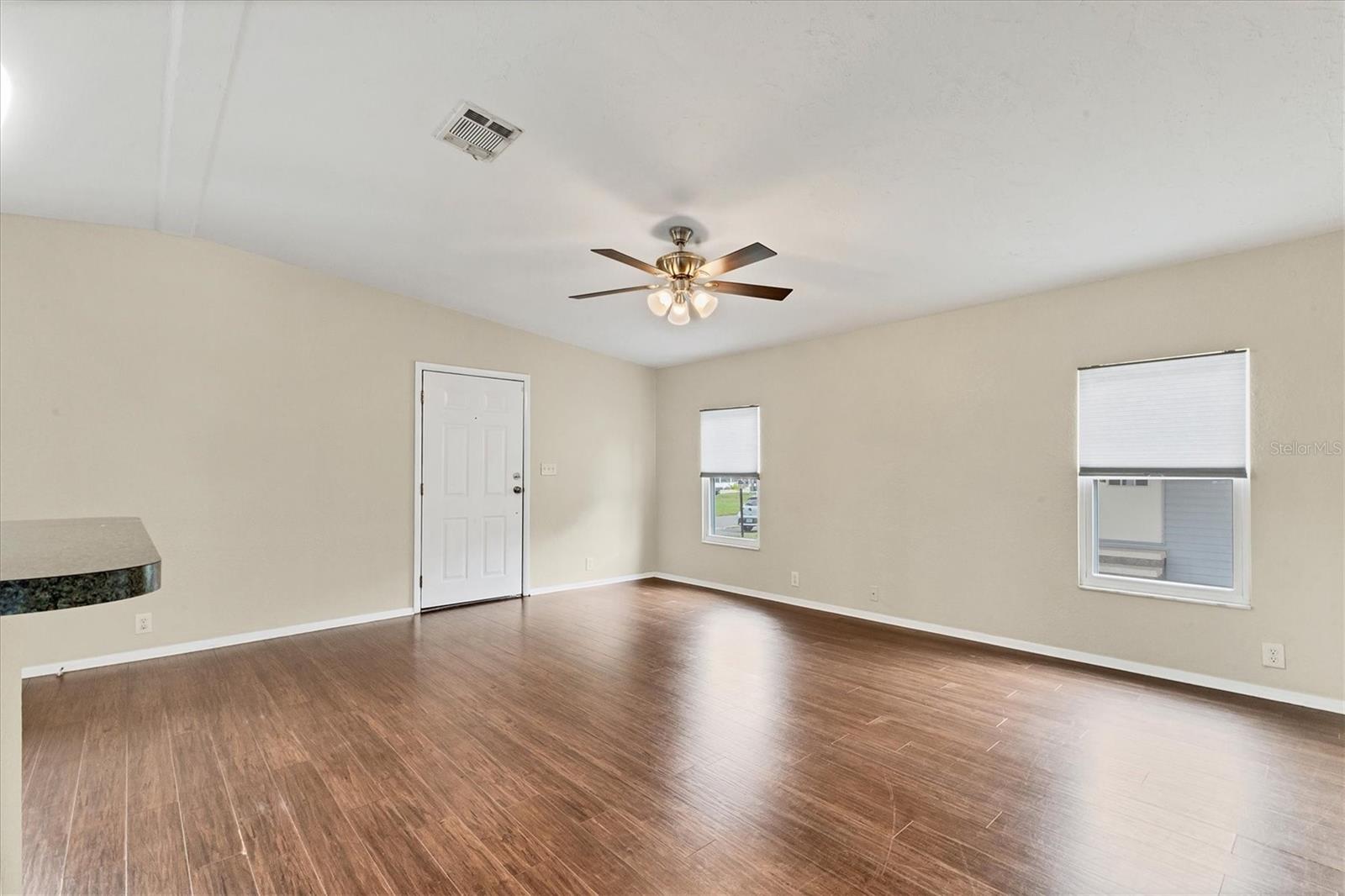 Image 8 of 42 For 6710 36th Avenue E 350