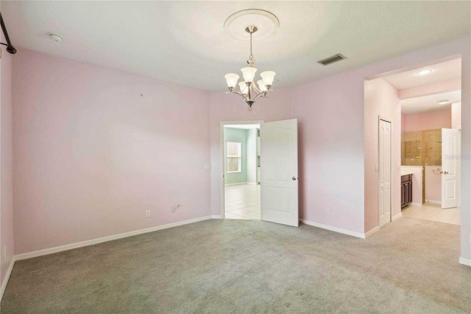 Image 12 of 21 For 5418 Fairfield Boulevard