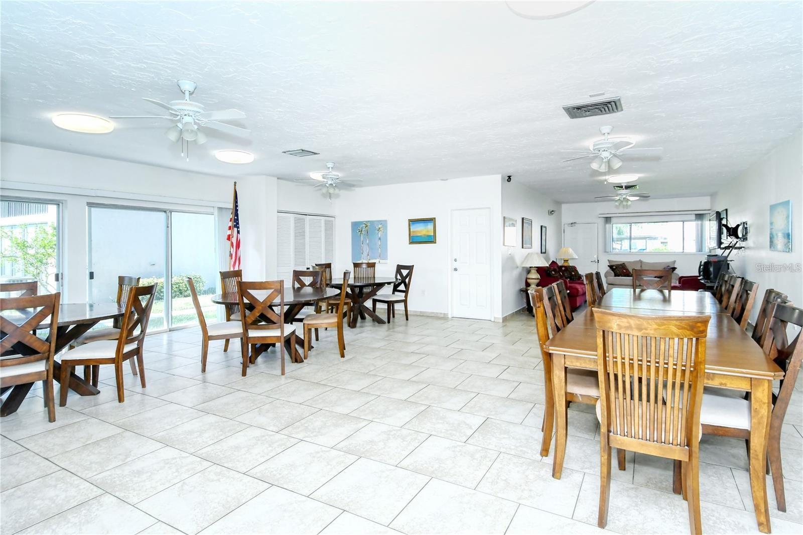 Image 17 of 19 For 2664 Woodgate Lane D2