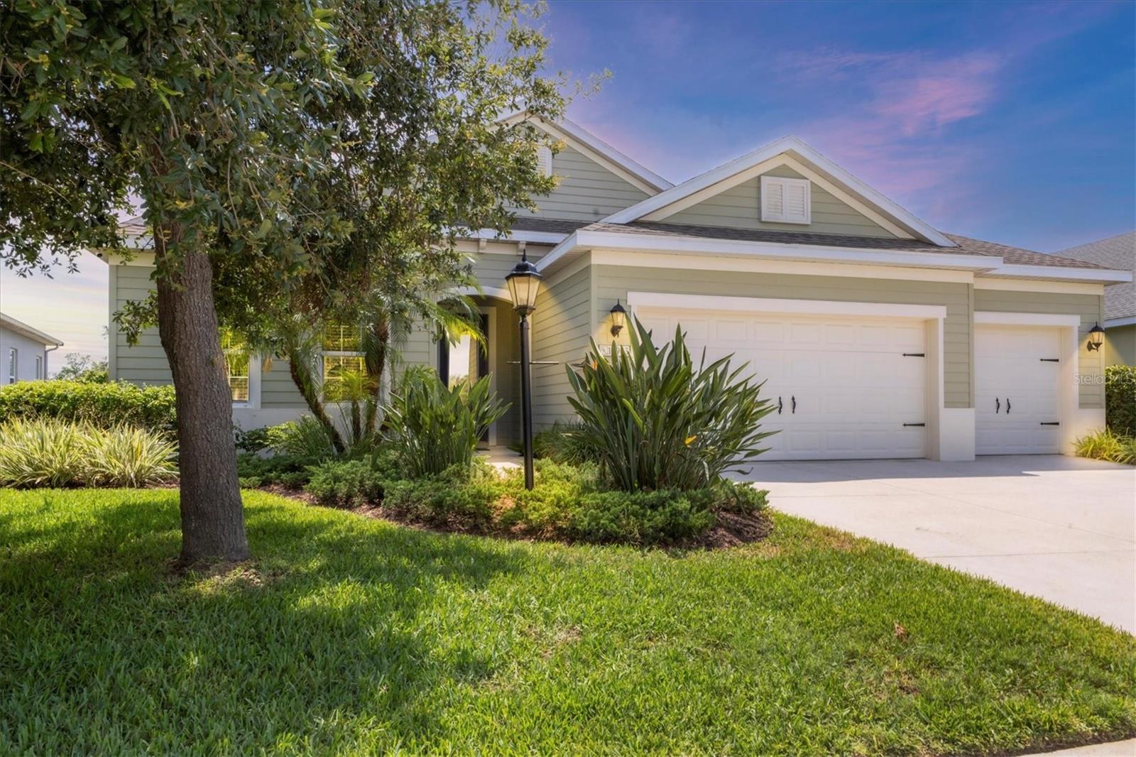 Details for 16943 Rosedown Glen, PARRISH, FL 34219