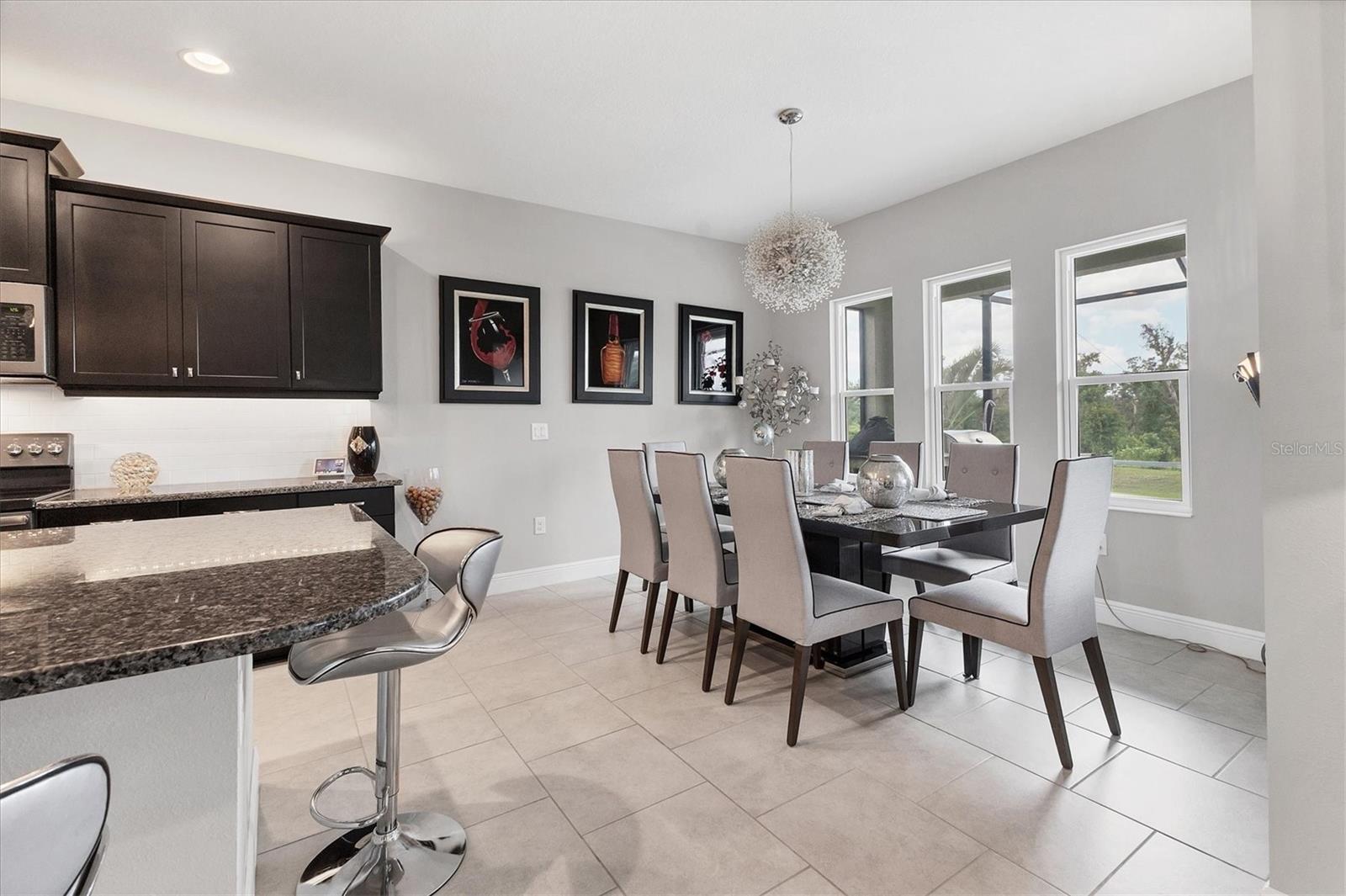 Image 18 of 63 For 16943 Rosedown Glen
