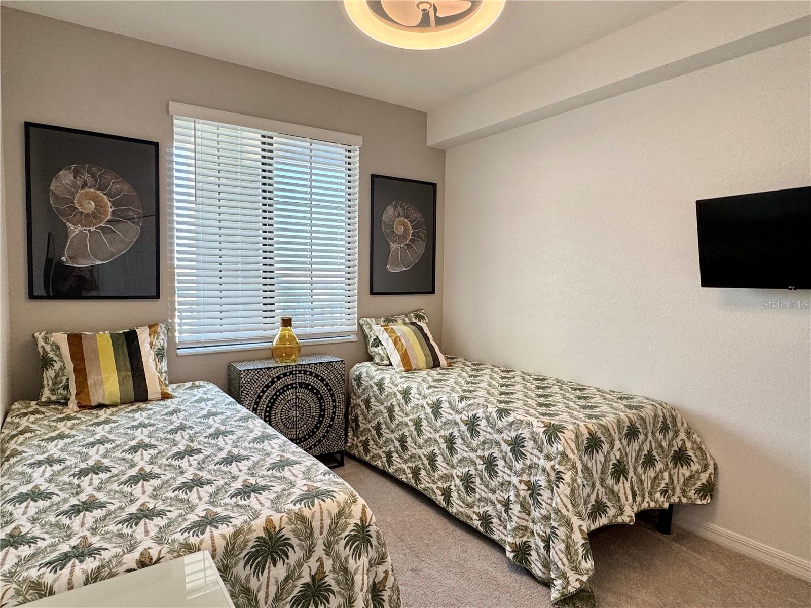 Image 31 of 59 For 18028 Gawthrop Drive 303