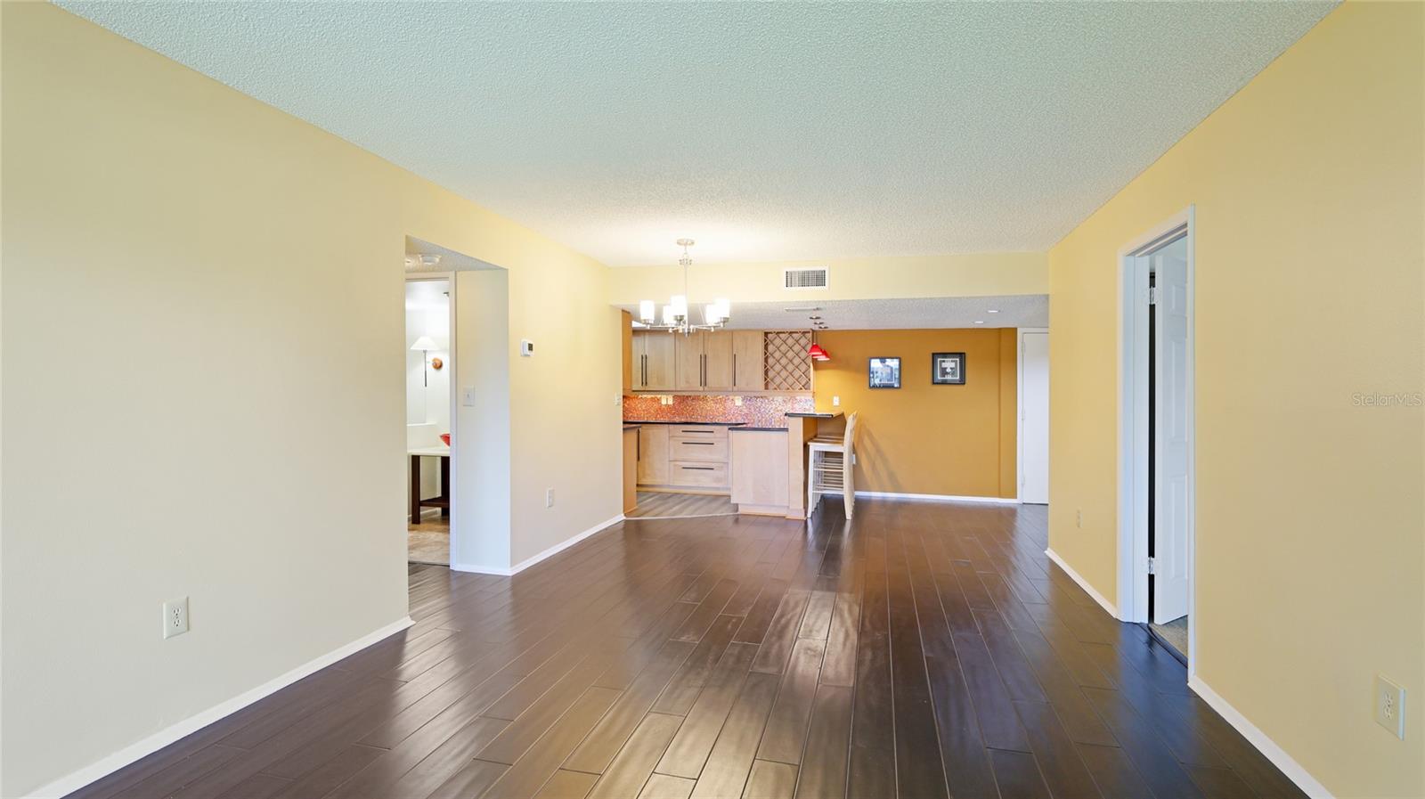 Image 13 of 31 For 6116 43rd Street W 201d