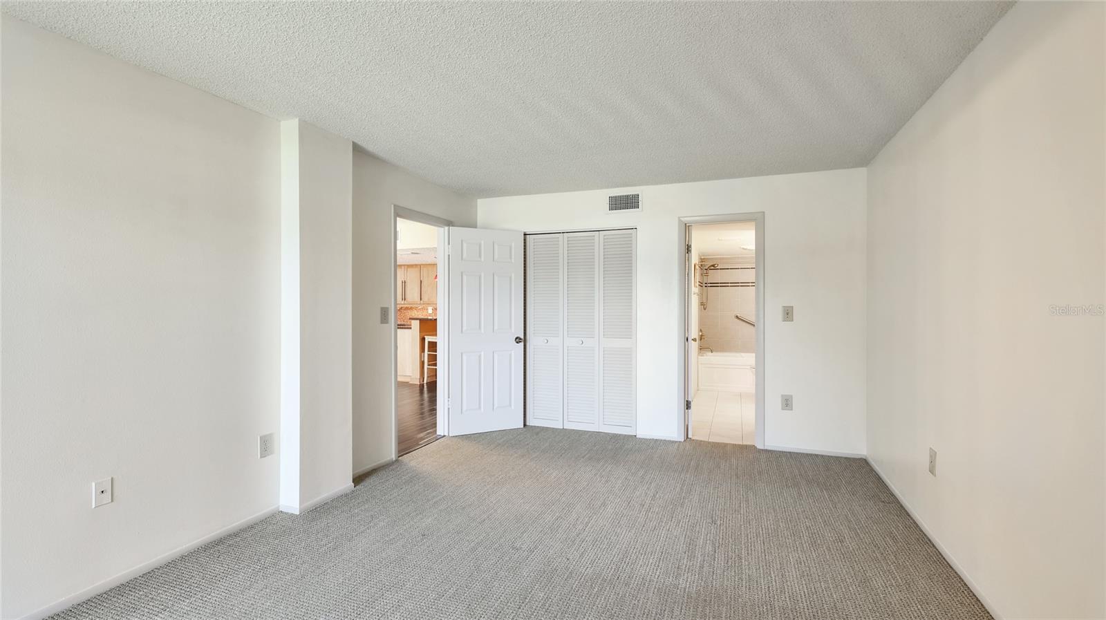 Image 16 of 31 For 6116 43rd Street W 201d