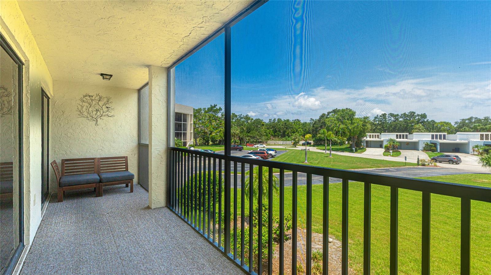 Image 22 of 31 For 6116 43rd Street W 201d