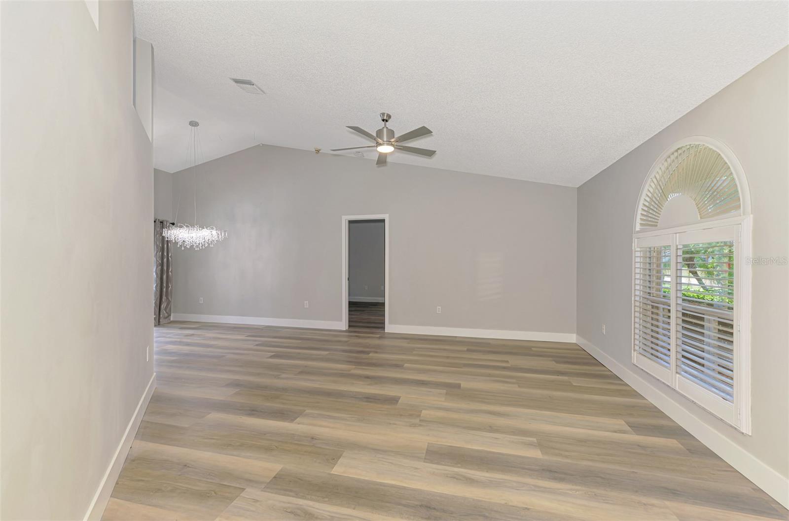 Image 28 of 69 For 5742 39th Street Circle E