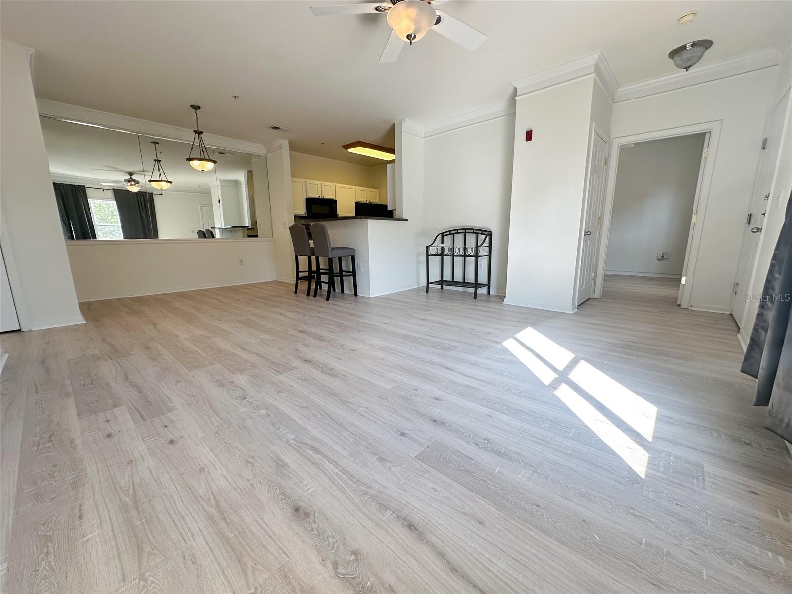 Image 4 of 30 For 4802 51st Street W 1115
