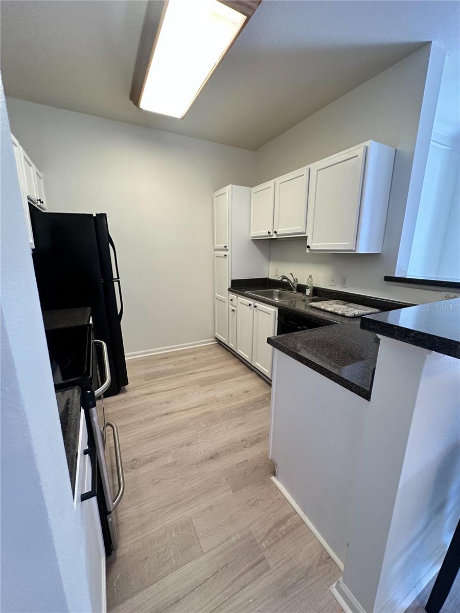 Image 7 of 30 For 4802 51st Street W 1115