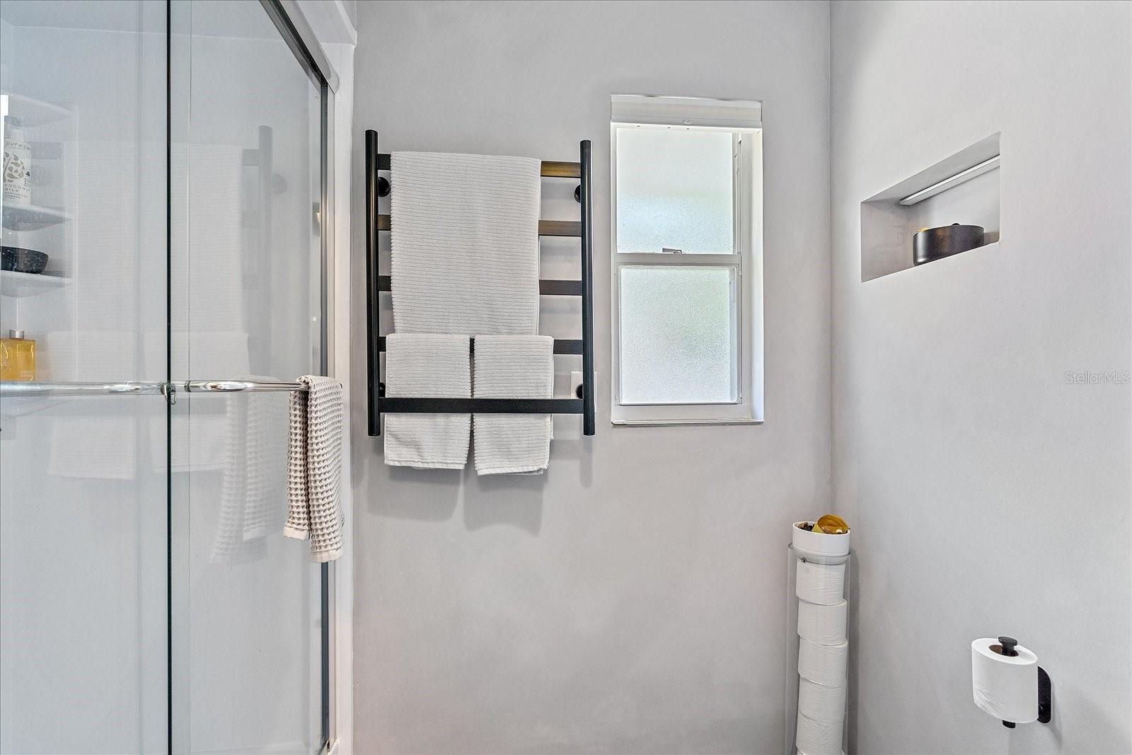 Image 11 of 24 For 4160 Fruitville Road 65