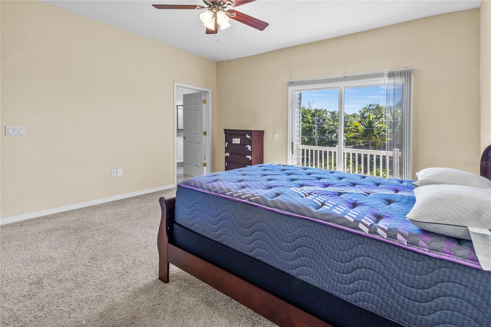 Image 14 of 63 For 3409 10th Lane W