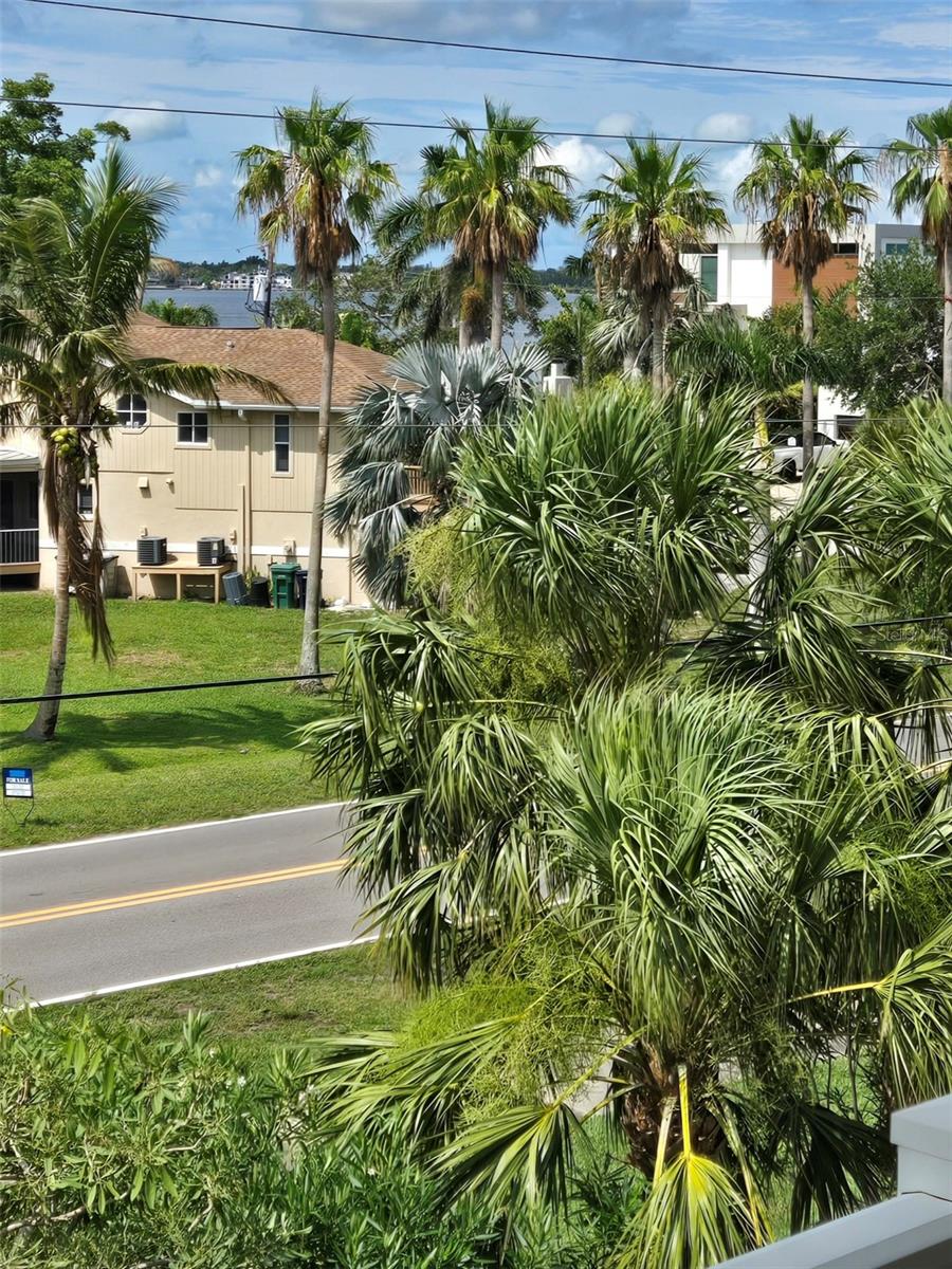 Image 20 of 63 For 3409 10th Lane W