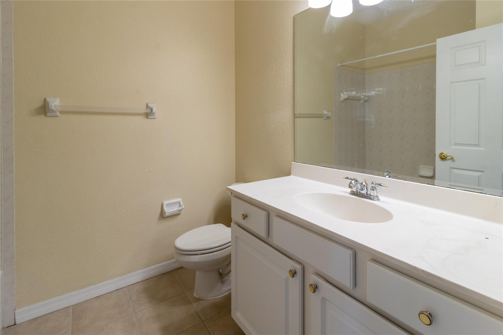 Image 25 of 63 For 3409 10th Lane W