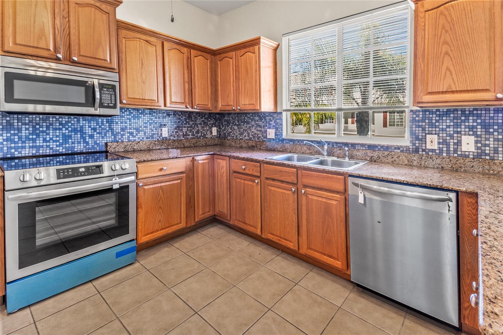 Image 31 of 63 For 3409 10th Lane W