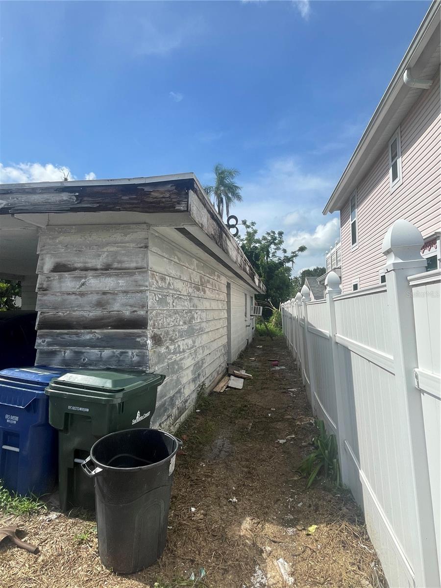 Image 9 of 16 For 2445 Webber Street