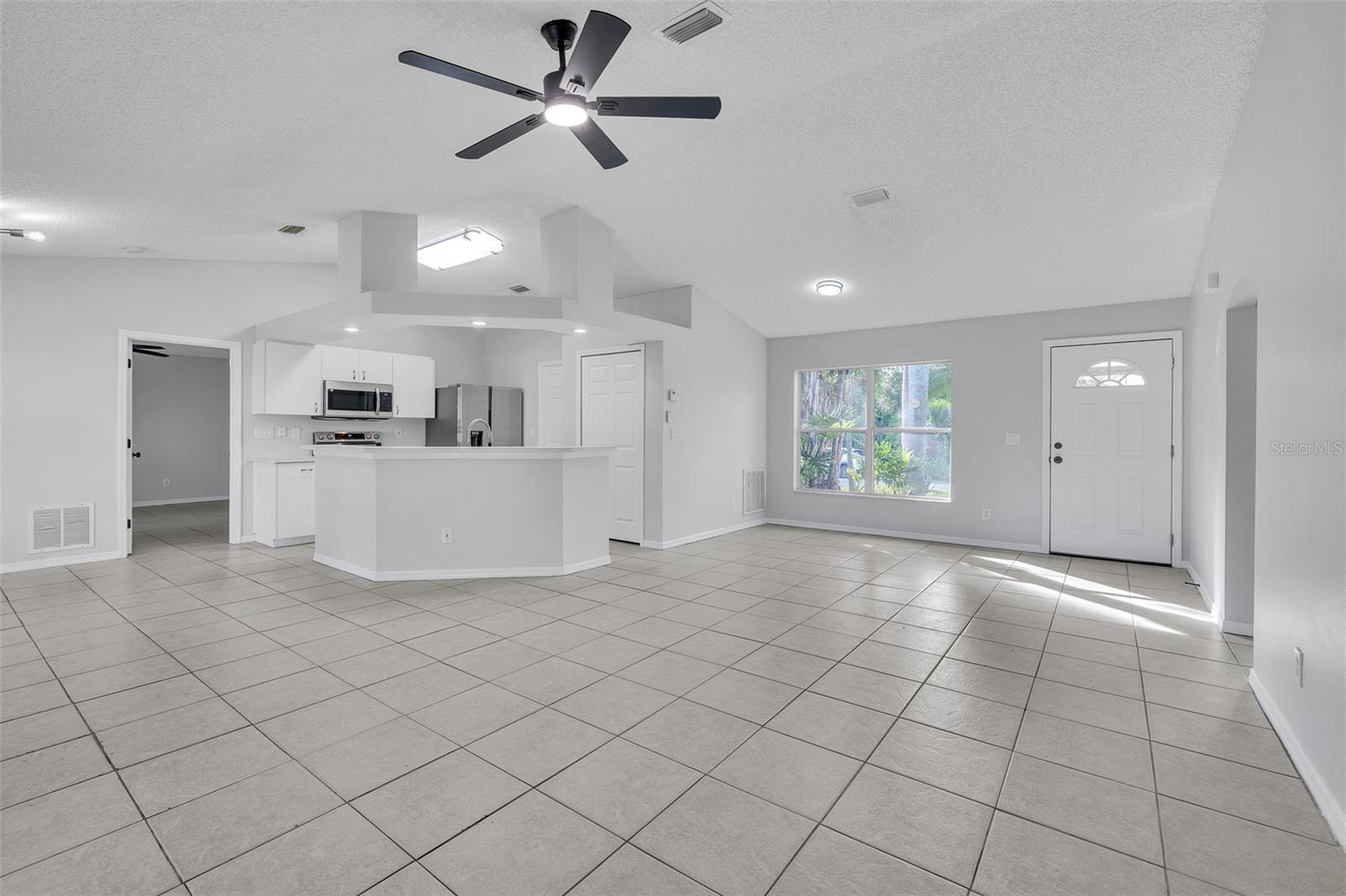 Image 5 of 10 For 1062 Blossom Drive