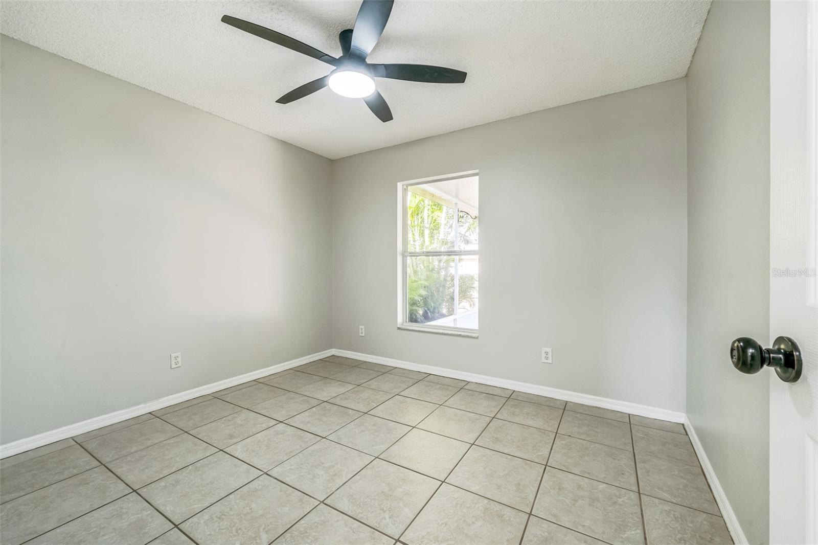 Image 6 of 10 For 1062 Blossom Drive