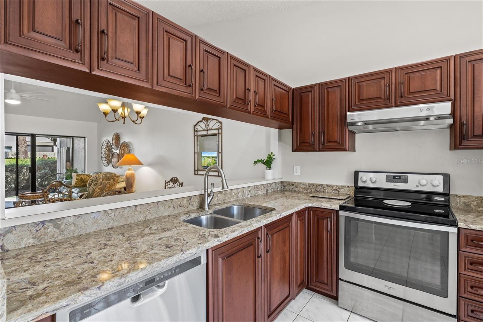 Image 11 of 40 For 5354 Myrtle  50