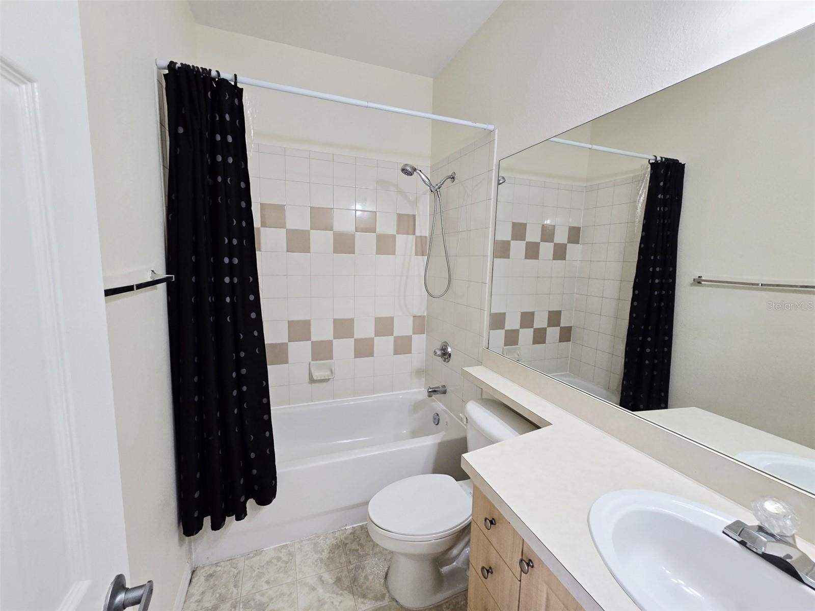 Image 6 of 19 For 7743 Plantation Circle