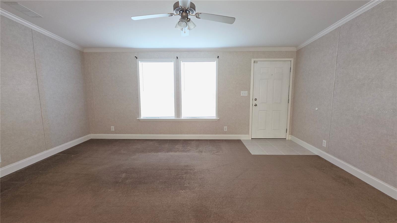 Listing photo id 17 for 6238 Angus Valley Drive