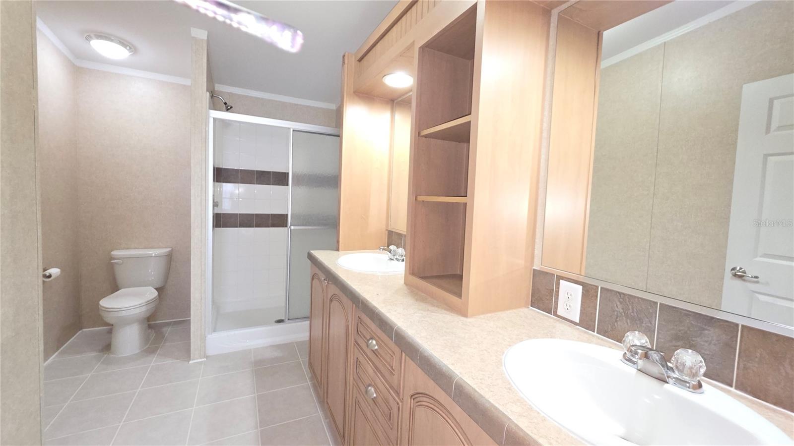 Listing photo id 29 for 6238 Angus Valley Drive