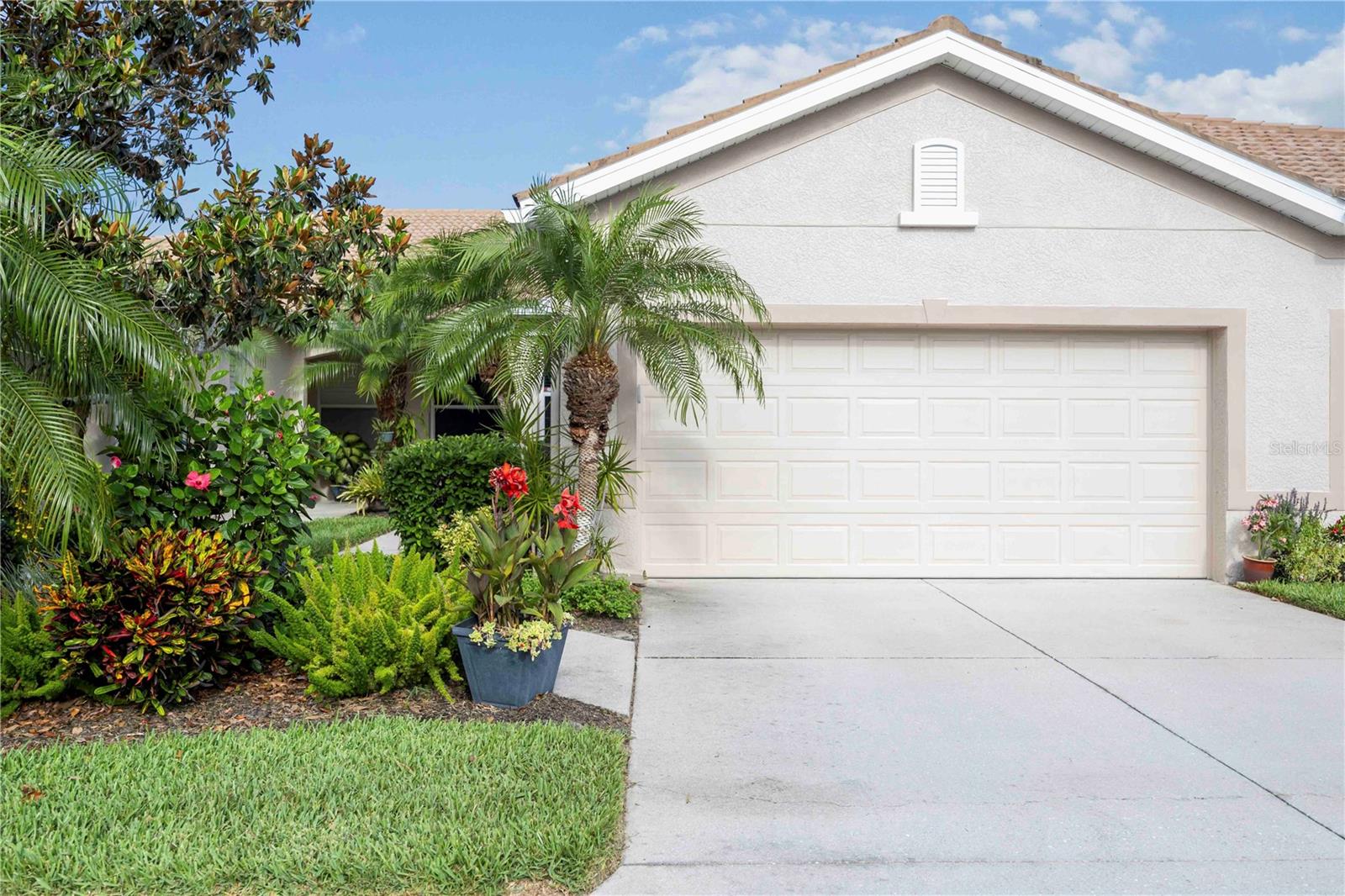 Details for 8224 Simpson Falls Court 8224, SARASOTA, FL 34243