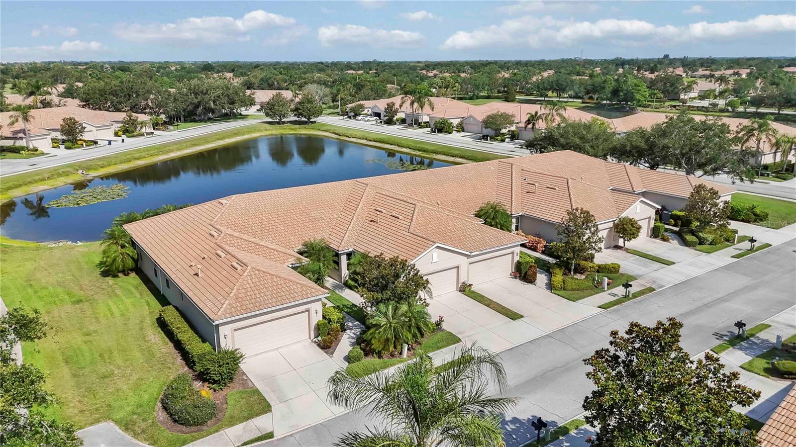 Image 38 of 85 For 8224 Simpson Falls Court 8224