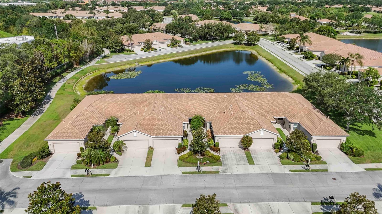 Image 40 of 85 For 8224 Simpson Falls Court 8224