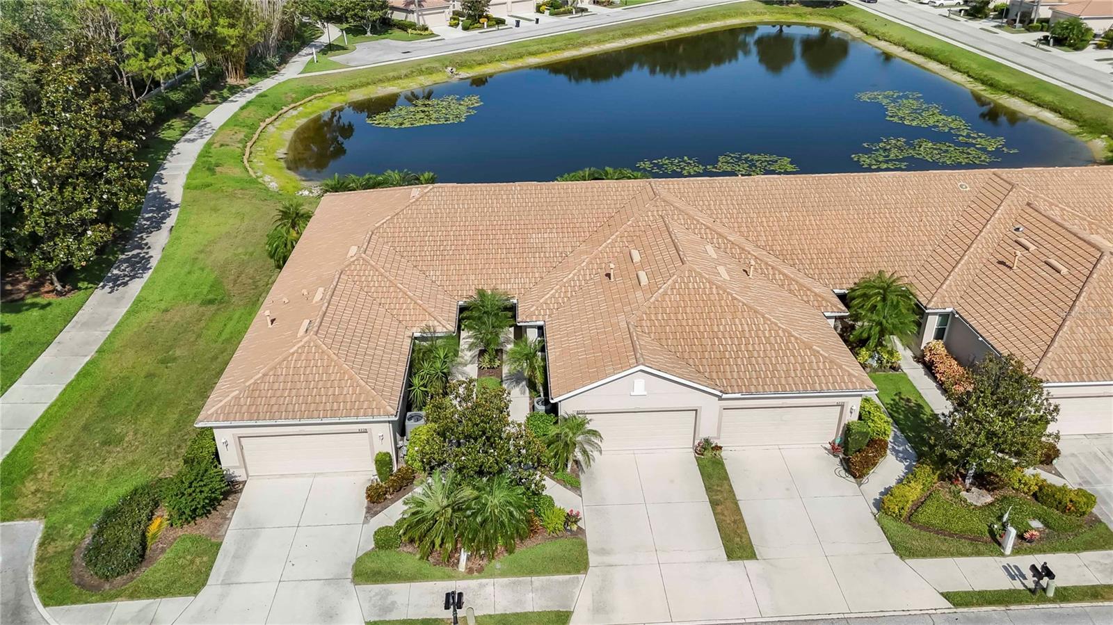 Image 44 of 85 For 8224 Simpson Falls Court 8224