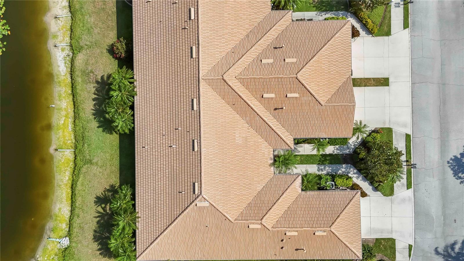 Image 46 of 85 For 8224 Simpson Falls Court 8224