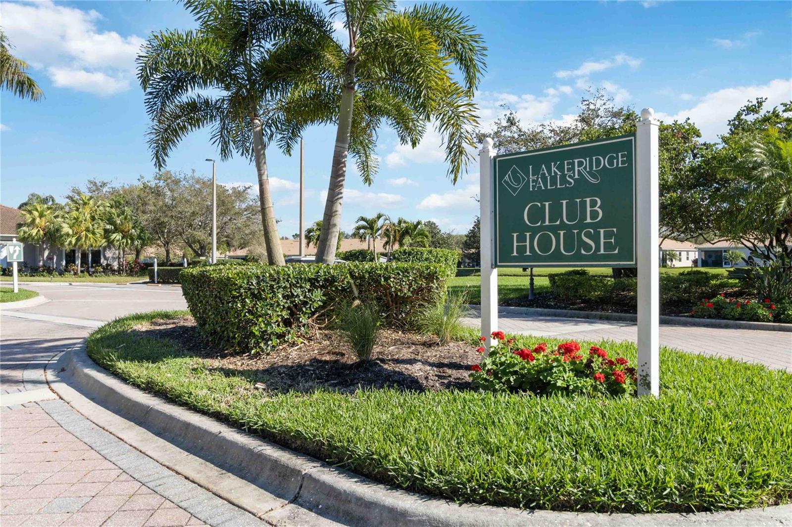 Image 51 of 85 For 8224 Simpson Falls Court 8224