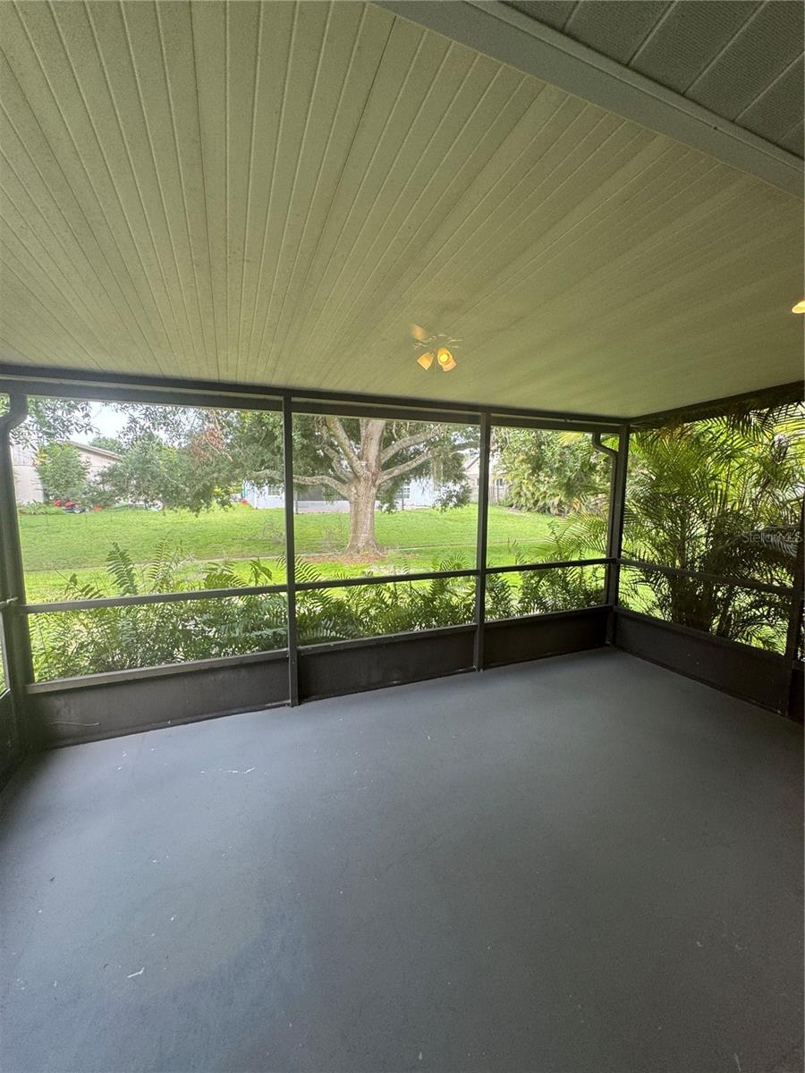 Image 37 of 66 For 2475 Wood Oak Drive