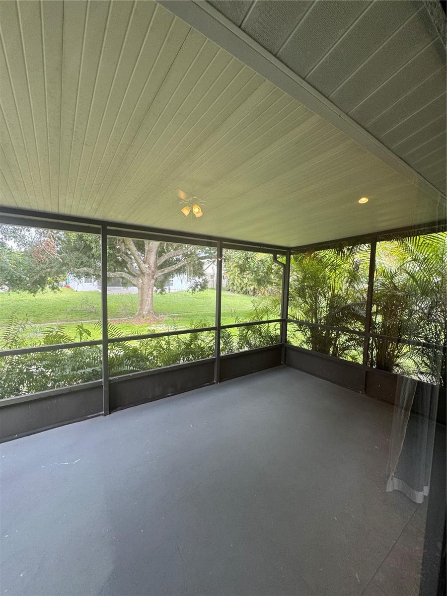 Image 38 of 66 For 2475 Wood Oak Drive