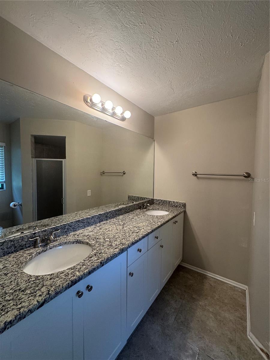 Image 50 of 66 For 2475 Wood Oak Drive