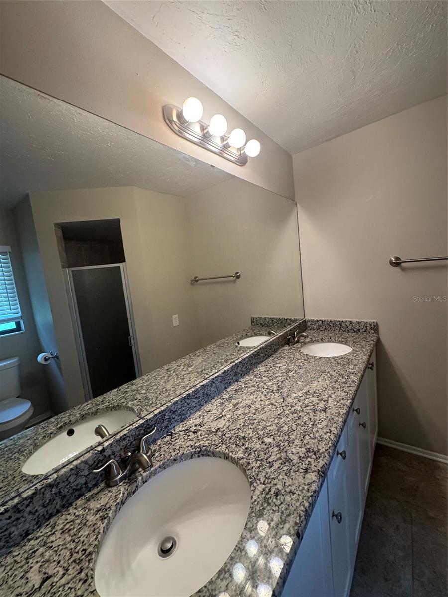 Image 60 of 66 For 2475 Wood Oak Drive