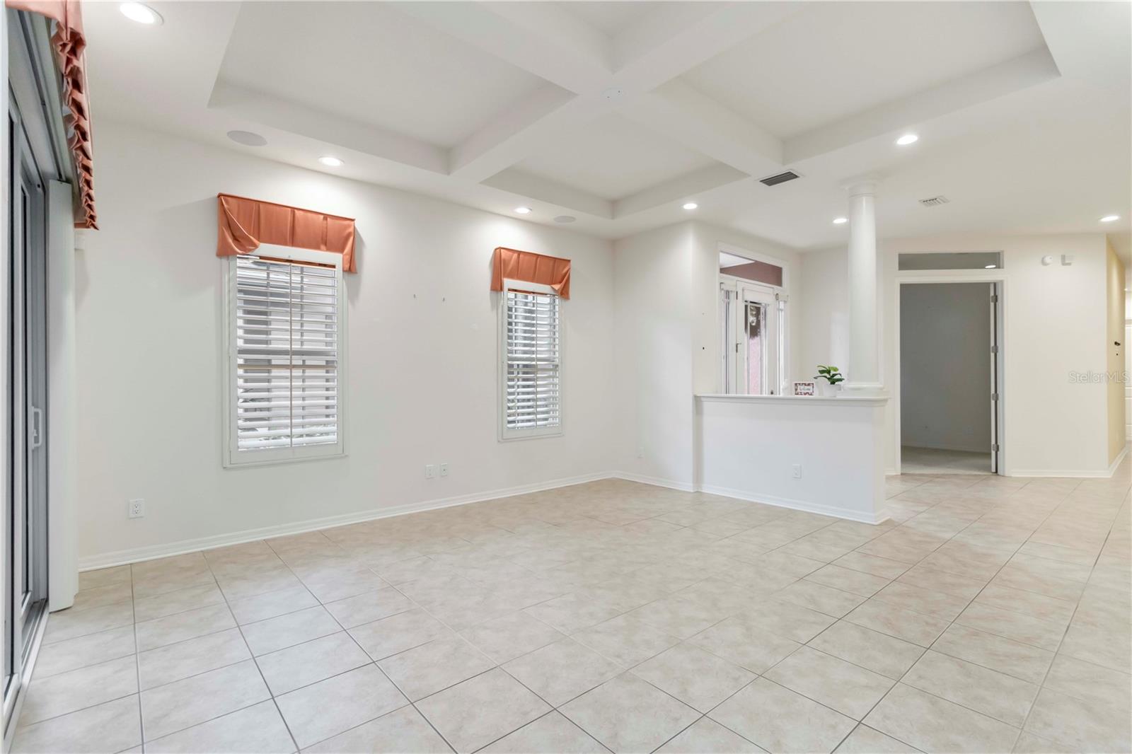 Image 12 of 61 For 7314 Hamilton Road