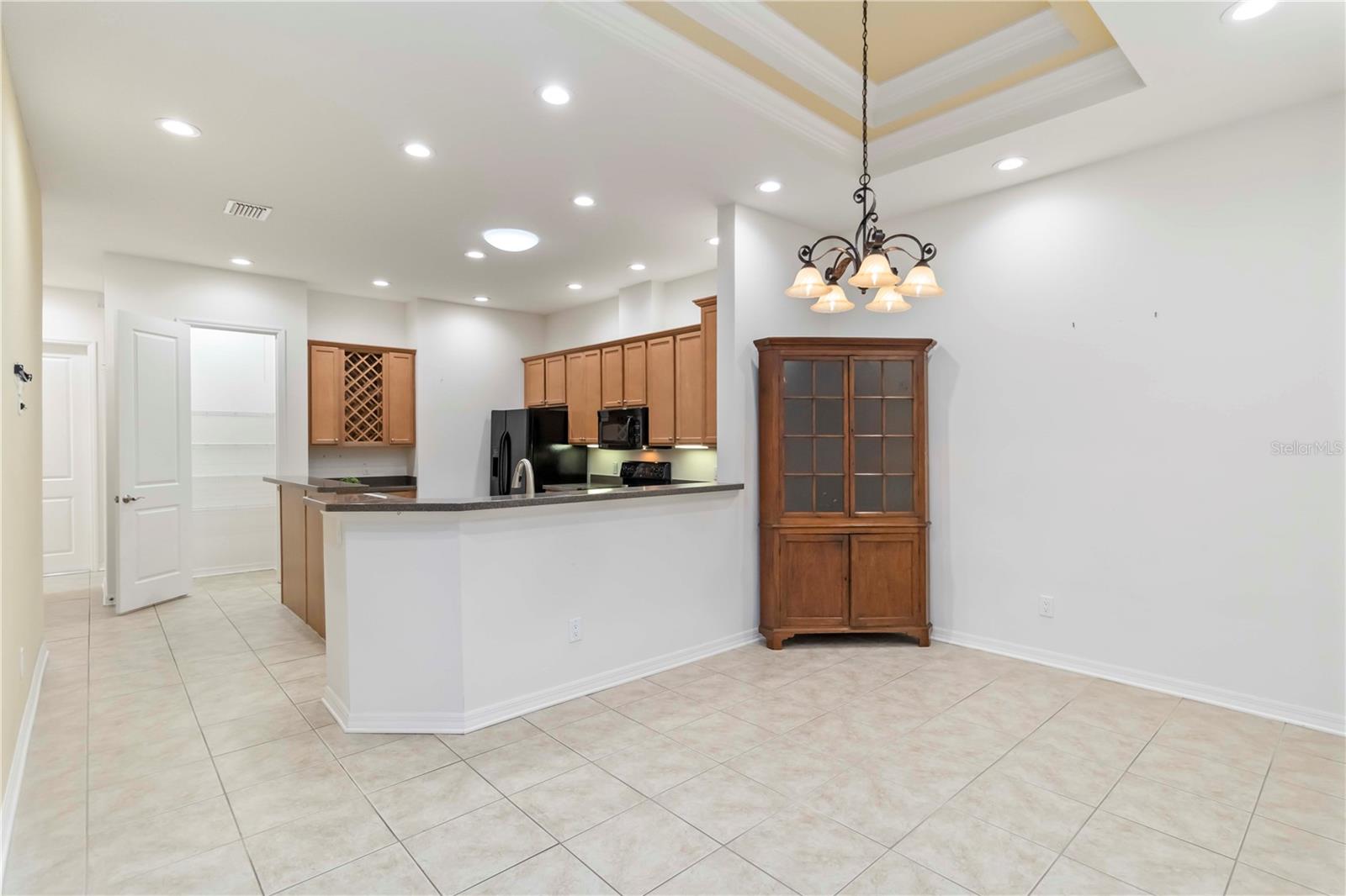 Image 15 of 61 For 7314 Hamilton Road